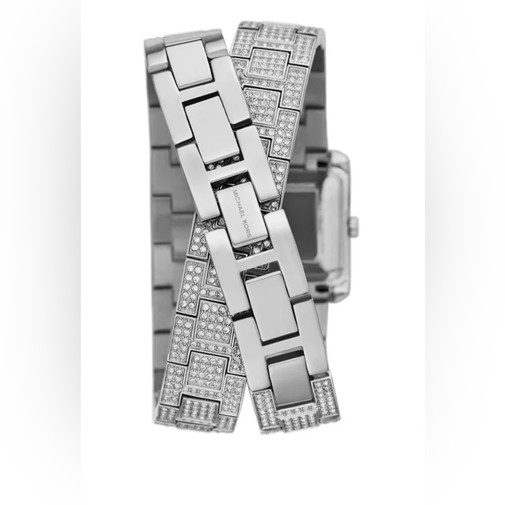 Michael Kors
Women's Emery Three-Hand Stainless Steel Double Wrap Watch 22mm - Picture 4 of 8